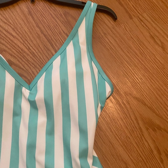 Striped mint and white one piece swimwear - Picture 2 of 9